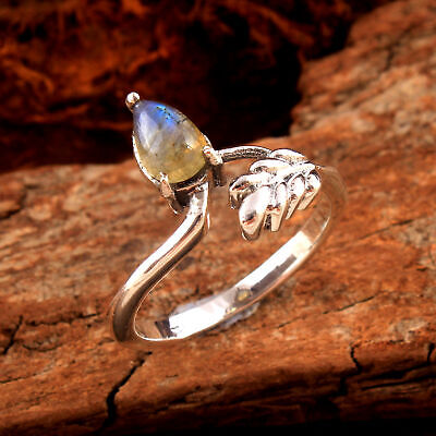 Labradorite Silver Ring Size 7.5
