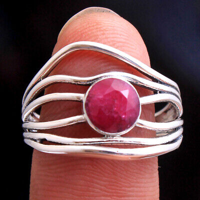 Kashmir Ruby Gemstone Silver Ring Size 7