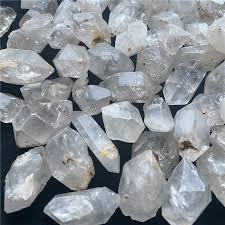 Clear Quartz Raw Crystal Points: Tap into the Pure Energy of Clear Quartz in Small Raw Form