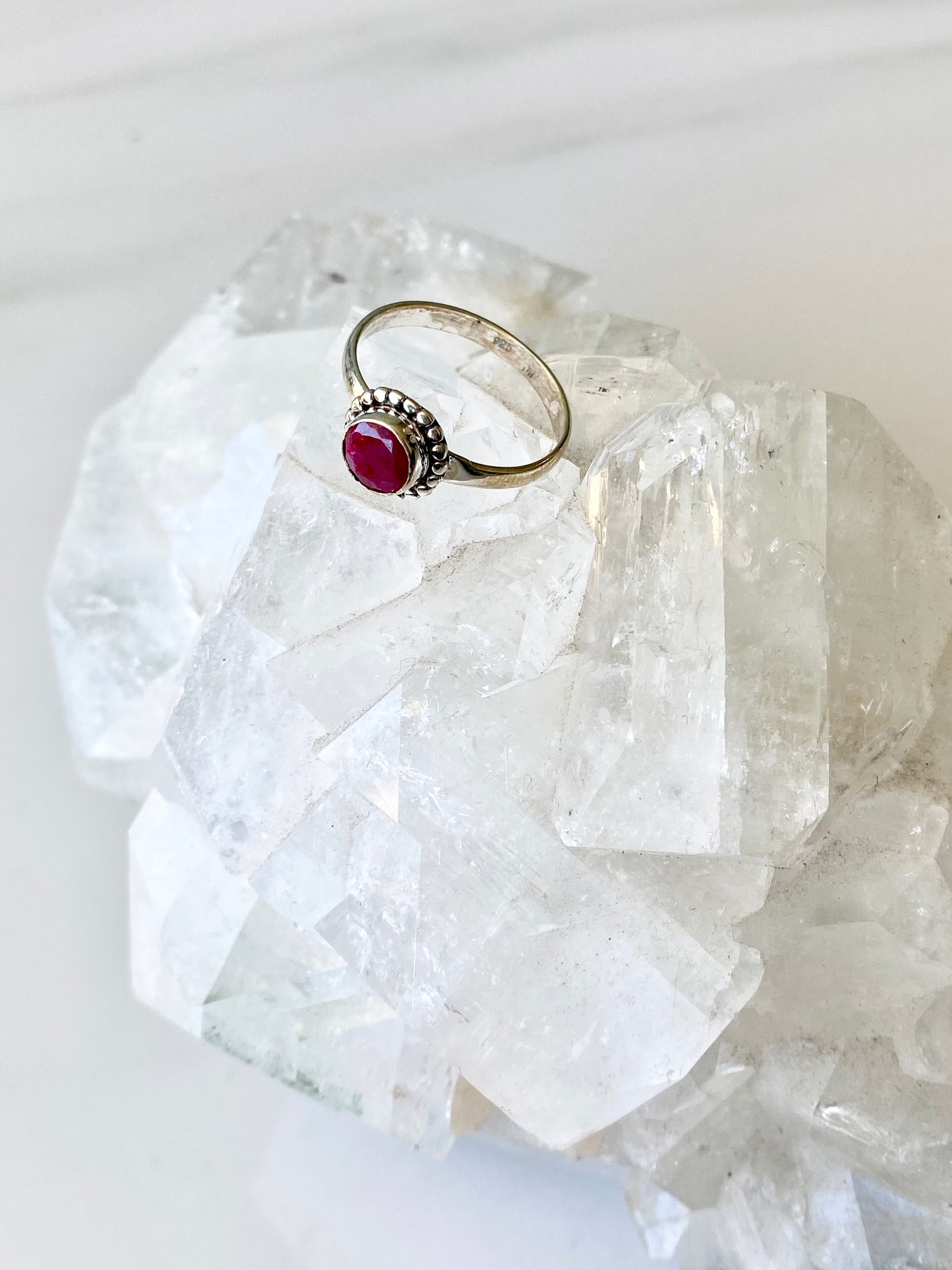 Ruby Decorative Circle Ring Size 7.5